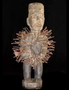 Statue fétiche Kongo Nkisi Yombé RDC