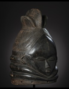 Masque casque Sowei Mende Sierra Léone