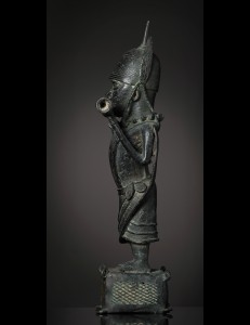 Statue de Messager bronze-Bini Edo-Nigeria