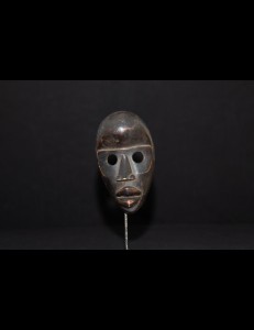Emblématique masque Africain Dan Cote d'Ivoire