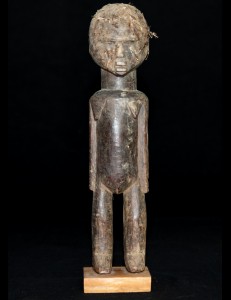 Statuette féminine Lobi Burkina Faso