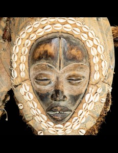Spectaculaire masque Dan - Cote d'Ivoire