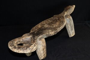 Tabouret figure zoomorphe Mugugundu Lega | Art africain